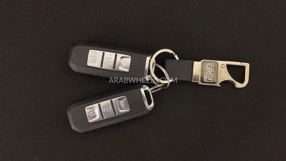 Chevrolet Captiva 2023 for Sale in Dubai Image-29