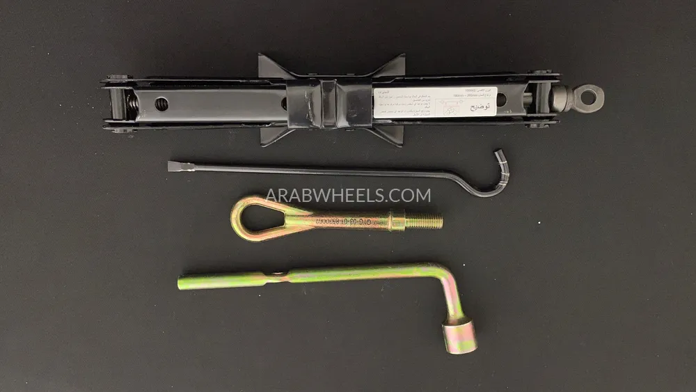 Chevrolet Captiva 2023 for Sale in Dubai Image-31