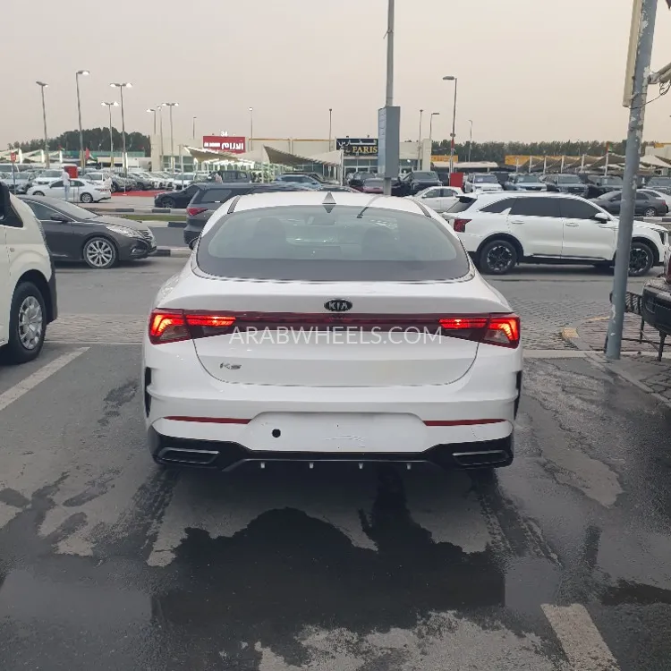 Kia K5 2021 for Sale in Sharjah Image-8