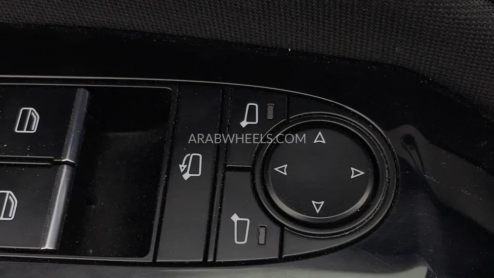 Mazda CX 30 2025 for Sale in Dubai Image-41