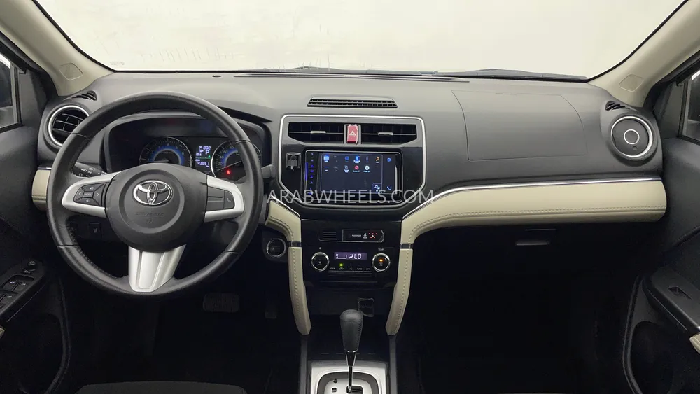 Toyota Rush 2023 for Sale in Dubai Image-12
