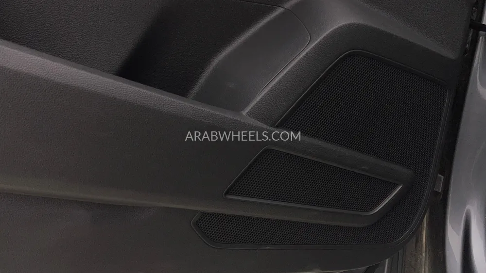 Volkswagen Teramont 2022 for Sale in Dubai Image-21