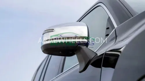 تويوتا لاند كروزر 2024 for Sale in دبي Image-4