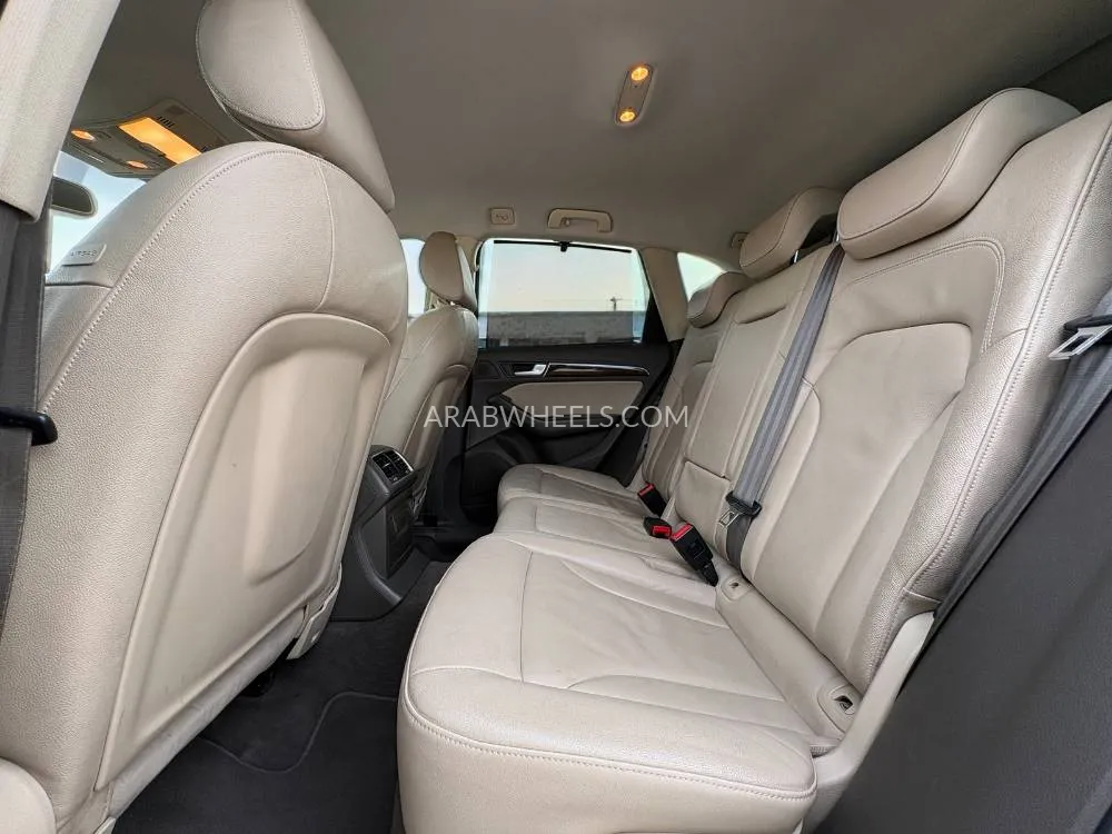 Audi Q5 2017 for Sale in Dubai Image-20