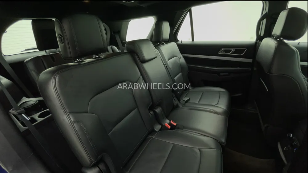Ford Explorer 2017 for Sale in Dubai Image-27