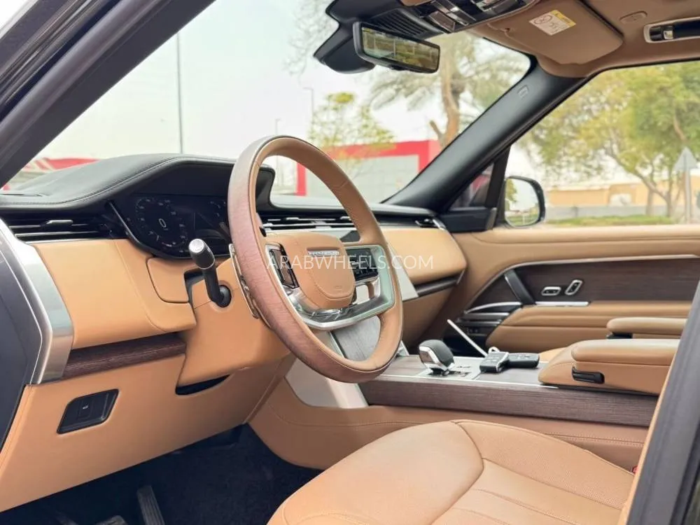 Land Rover Range Rover 2025 for Sale in Dubai Image-10
