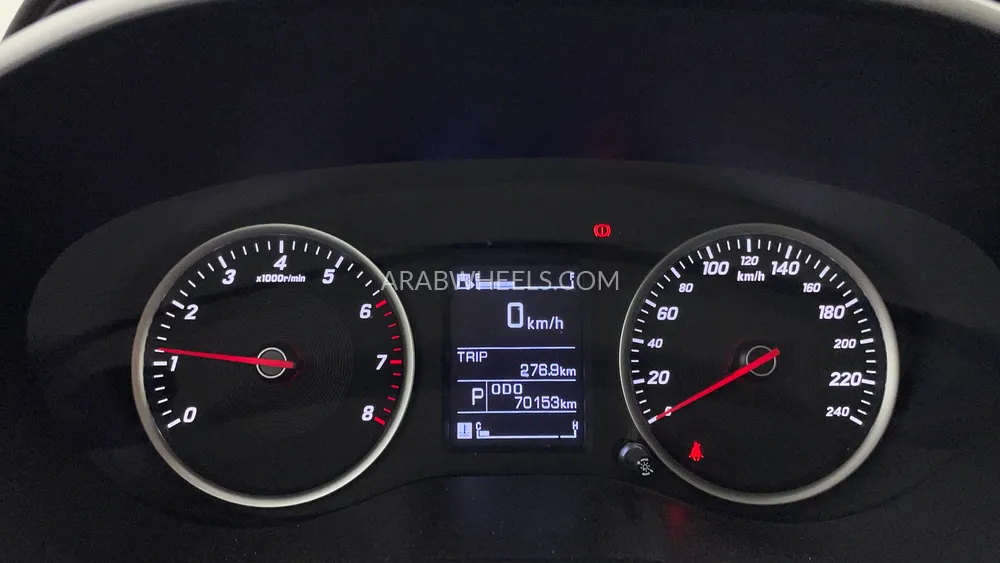 Chevrolet Captiva 2023 for Sale in Dubai Image-13