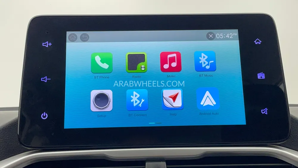 Chevrolet Captiva 2023 for Sale in Dubai Image-34