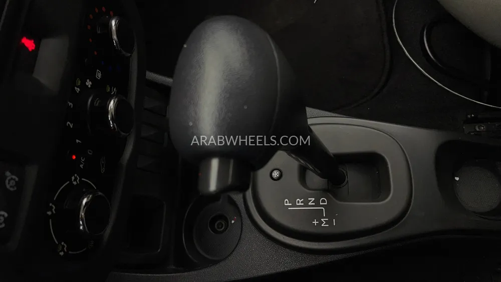 Renault Duster 2017 for Sale in Dubai Image-16