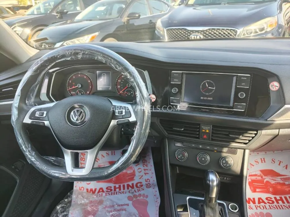 Volkswagen Jetta 2021 for Sale in Sharjah Image-15