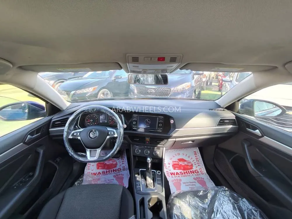 Volkswagen Jetta 2021 for Sale in Sharjah Image-18
