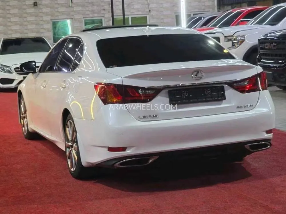 Lexus GS 2014 for Sale in Ajman Image-5