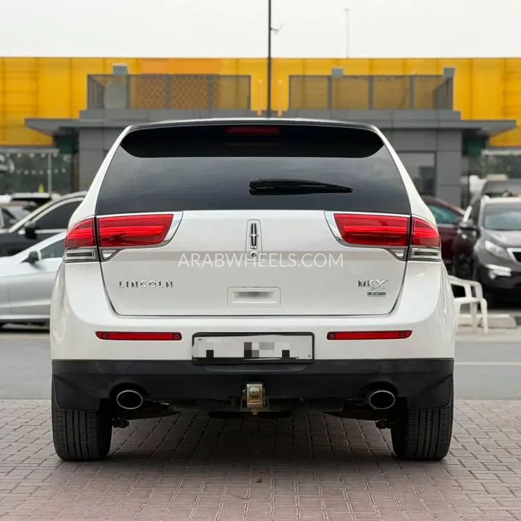 لينكون MKX 2013 for Sale in الشارقة Image-9