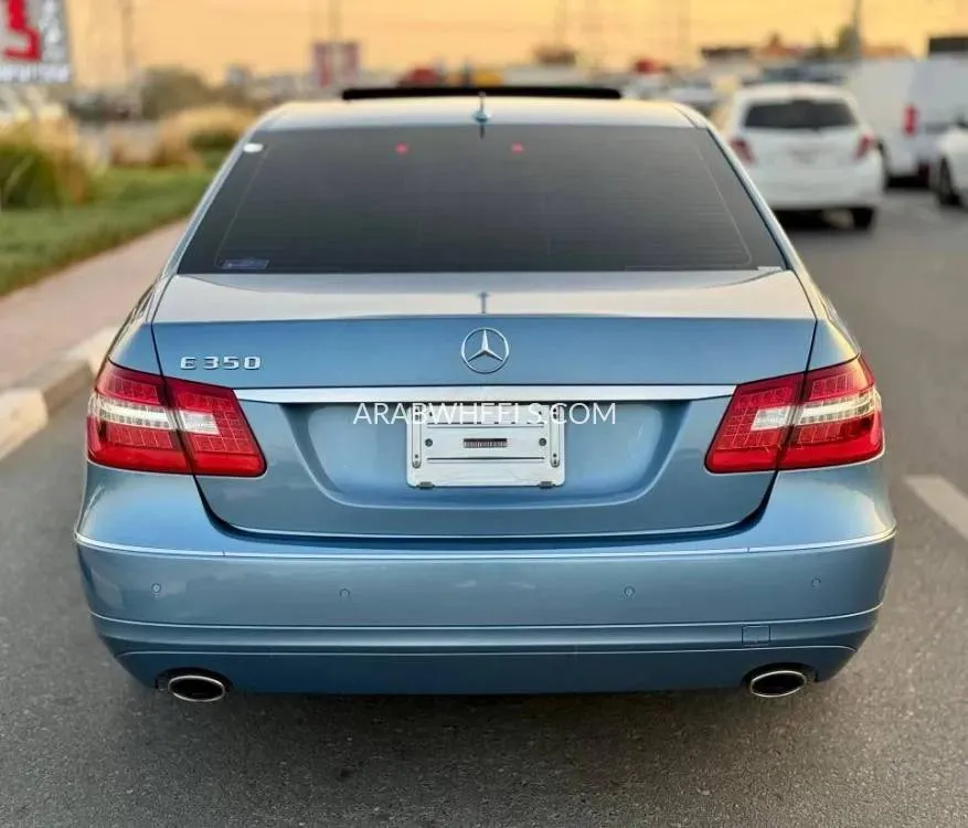 Mercedes Benz E Class 2010 for Sale in Dubai Image-3