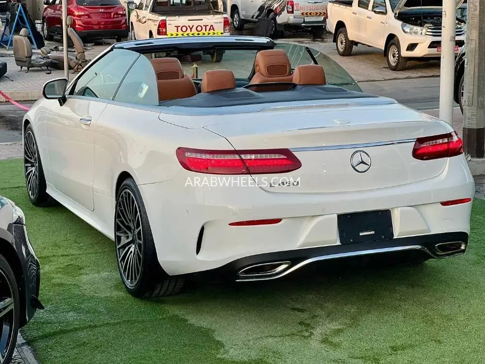 Mercedes Benz E Class 2019 for Sale in Sharjah Image-10