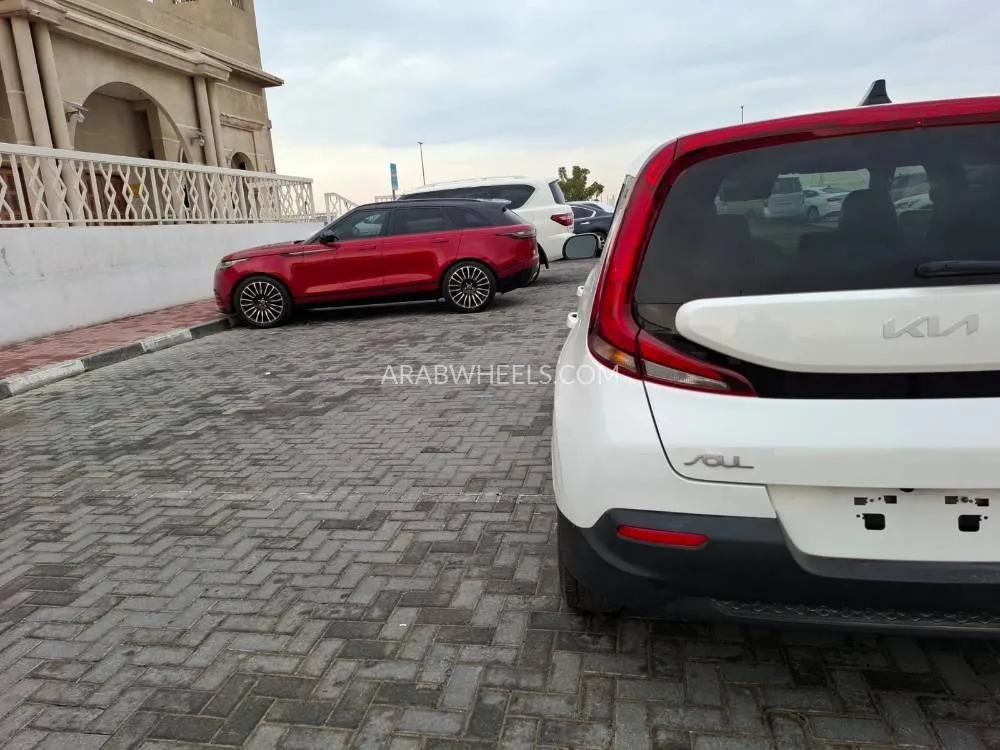 Kia Soul 2022 for Sale in Ajman Image-9