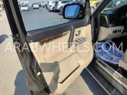 ميتسوبيشي باجيرو 2016 for Sale in الشارقة Image-34