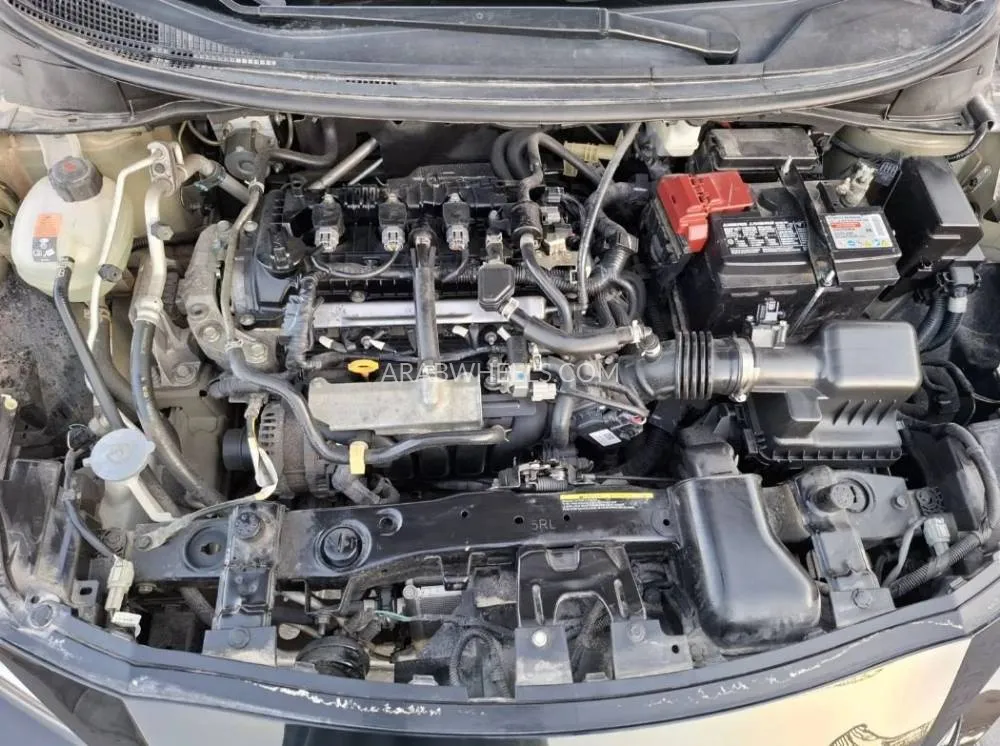 نيسان فيرسا 2021 for Sale in عجمان Image-13