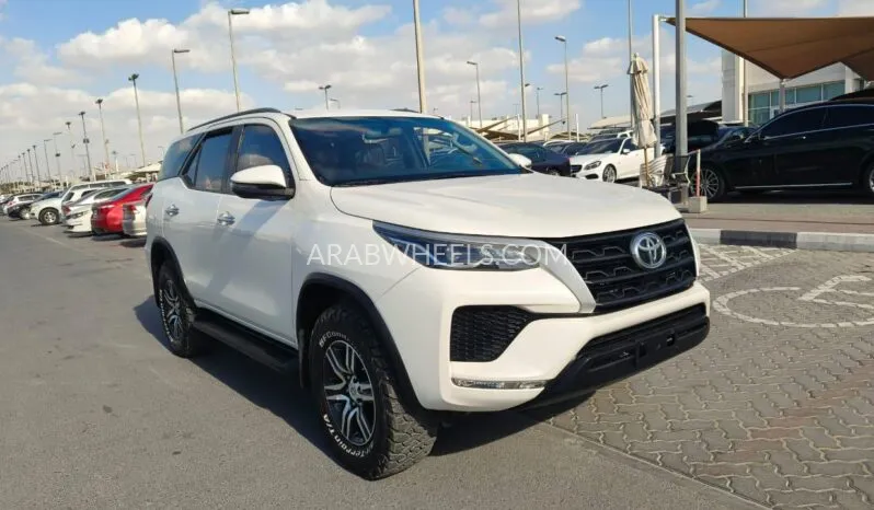 تويوتا فورتشنر 2022 for Sale in الشارقة Image-2