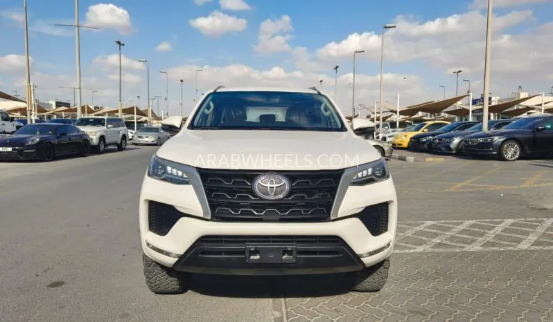 تويوتا فورتشنر 2022 for Sale in الشارقة Image-3