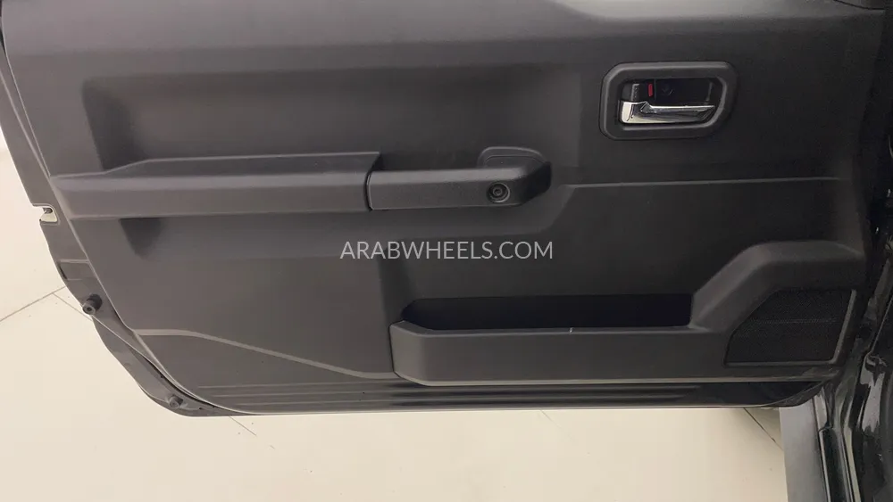 سوزوكي جيمني 2023 for Sale in دبي Image-19