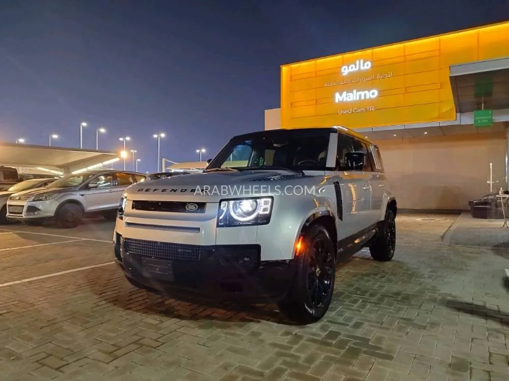 Land Rover Defender 2023 for Sale in Sharjah Image-2