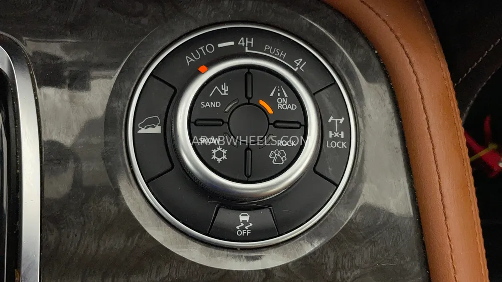 Nissan Patrol 2023 for Sale in Dubai Image-41