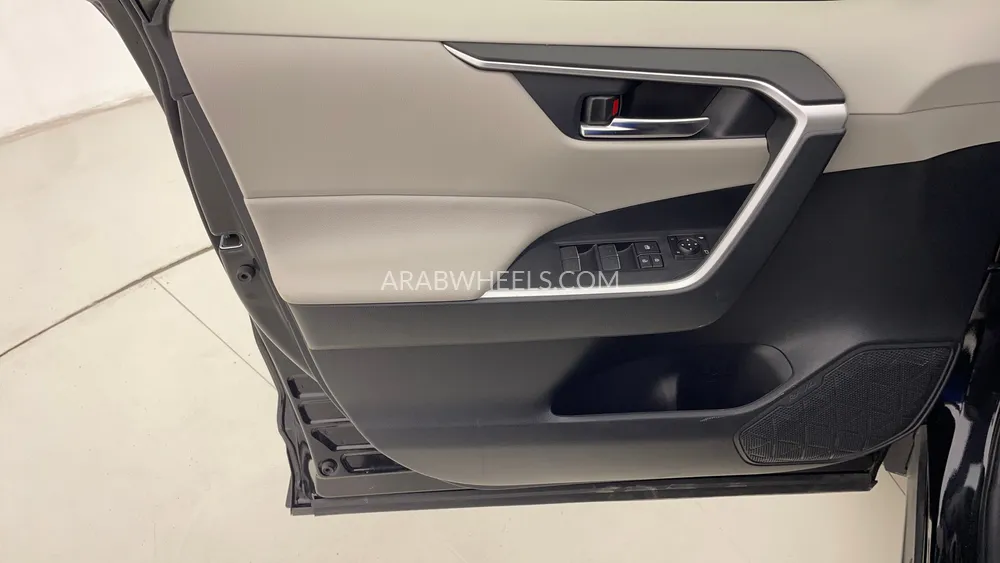 Toyota Rav4 2024 for Sale in Dubai Image-19