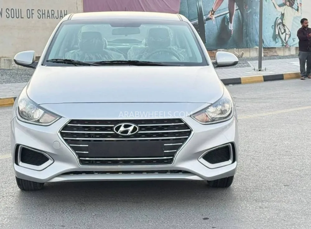 Hyundai Accent 2021 for Sale in Sharjah Image-2
