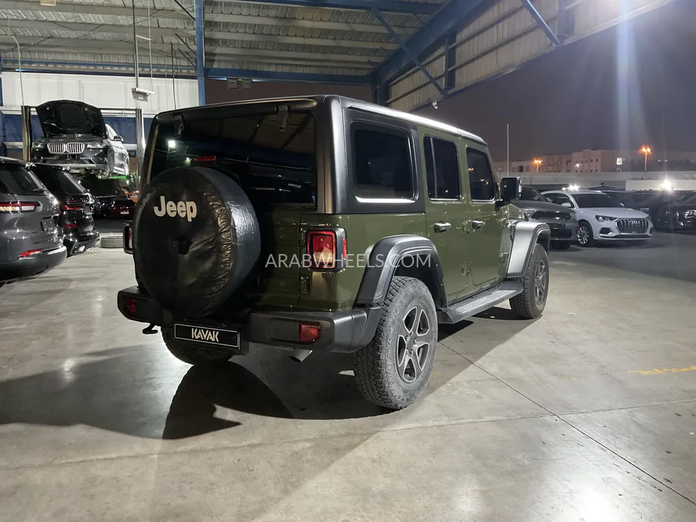 جيب رانجلر 2023 for Sale in الشارقة Image-4