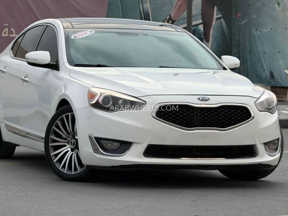 Kia Cadenza 2014 for Sale in Sharjah Image-9