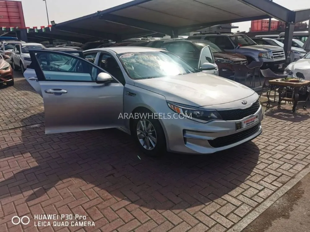 Kia Optima 2018 for Sale in Sharjah Image-7
