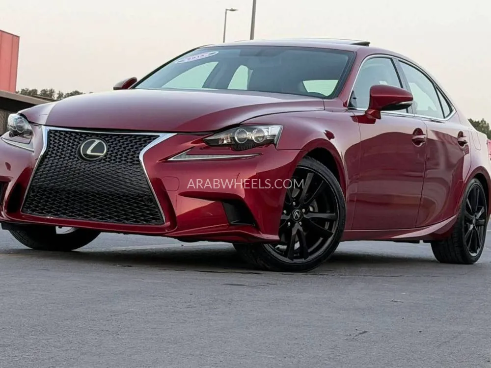 Lexus IS 2014 for Sale in Sharjah Image-10