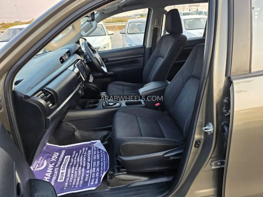 Toyota Hilux 2019 for Sale in Dubai Image-15