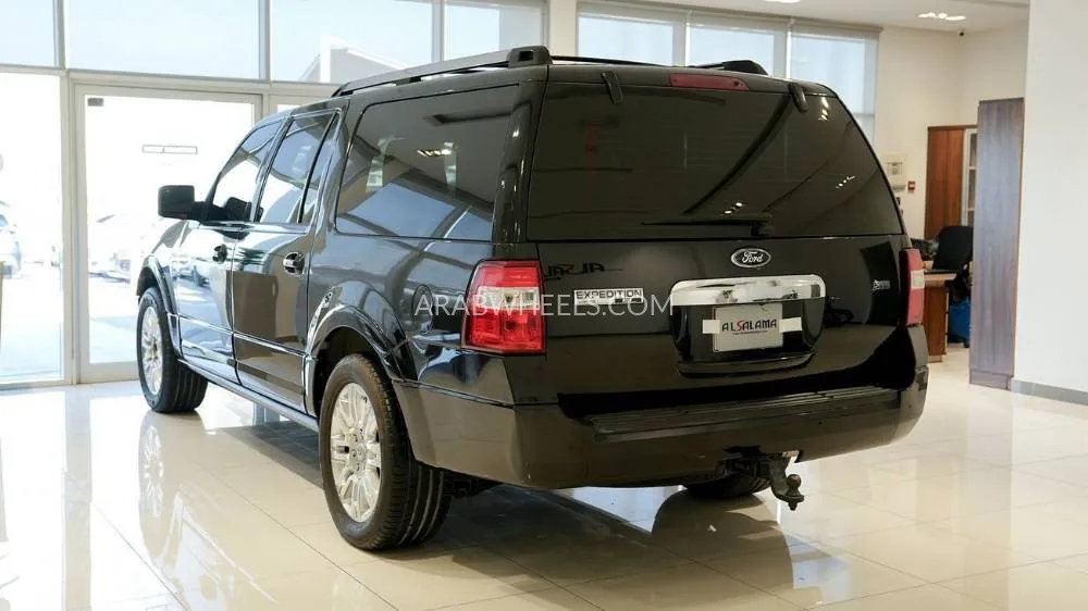 Ford Expedition 2014 for Sale in Sharjah Image-19