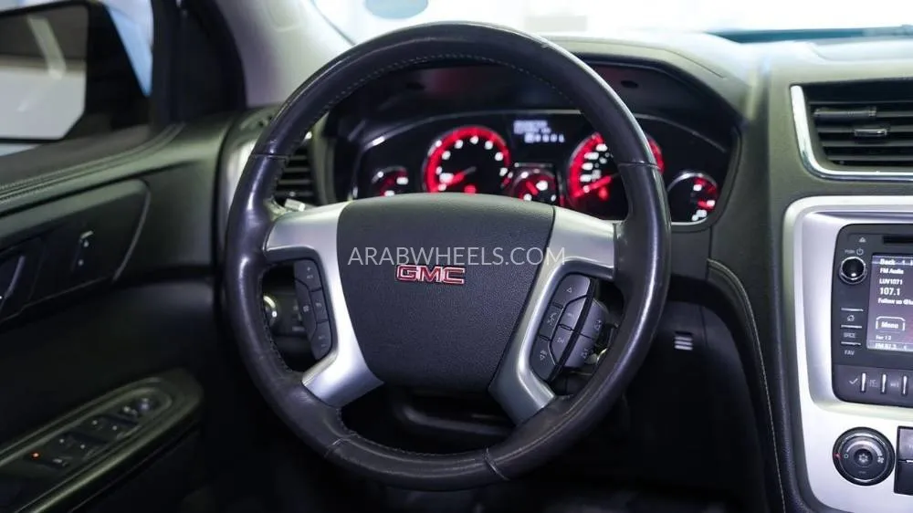 GMC Acadia 2016 for Sale in Sharjah Image-6