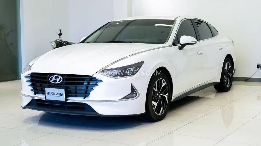 Hyundai Sonata 2023 for Sale in Sharjah Image-3
