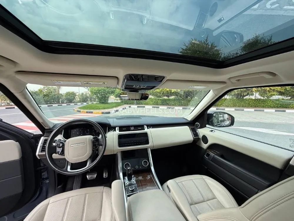 Land Rover Range Rover 2021 for Sale in Dubai Image-4