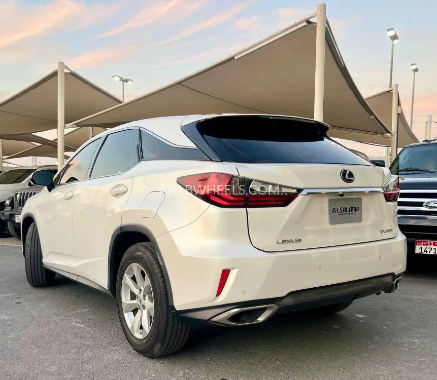 Lexus RX 2018 for Sale in Sharjah Image-2