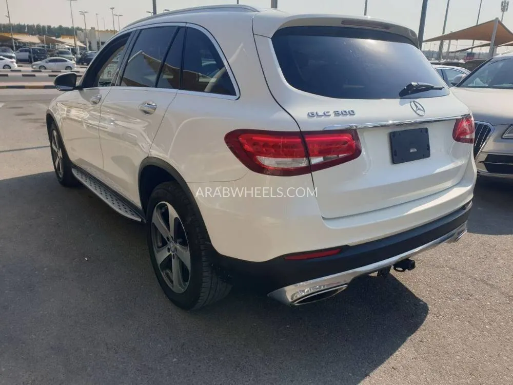 Mercedes Benz GLC Class 2017 for Sale in Dubai Image-3