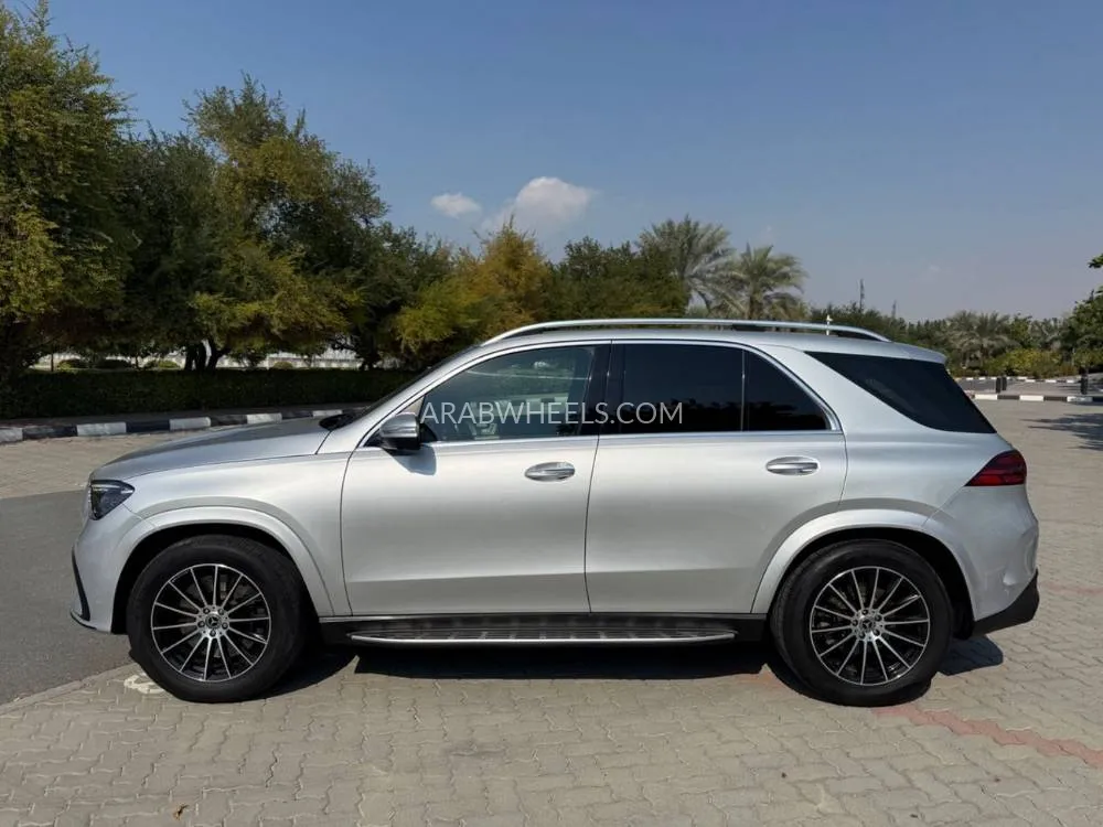 Mercedes Benz GLE Class 2020 for Sale in Dubai Image-5