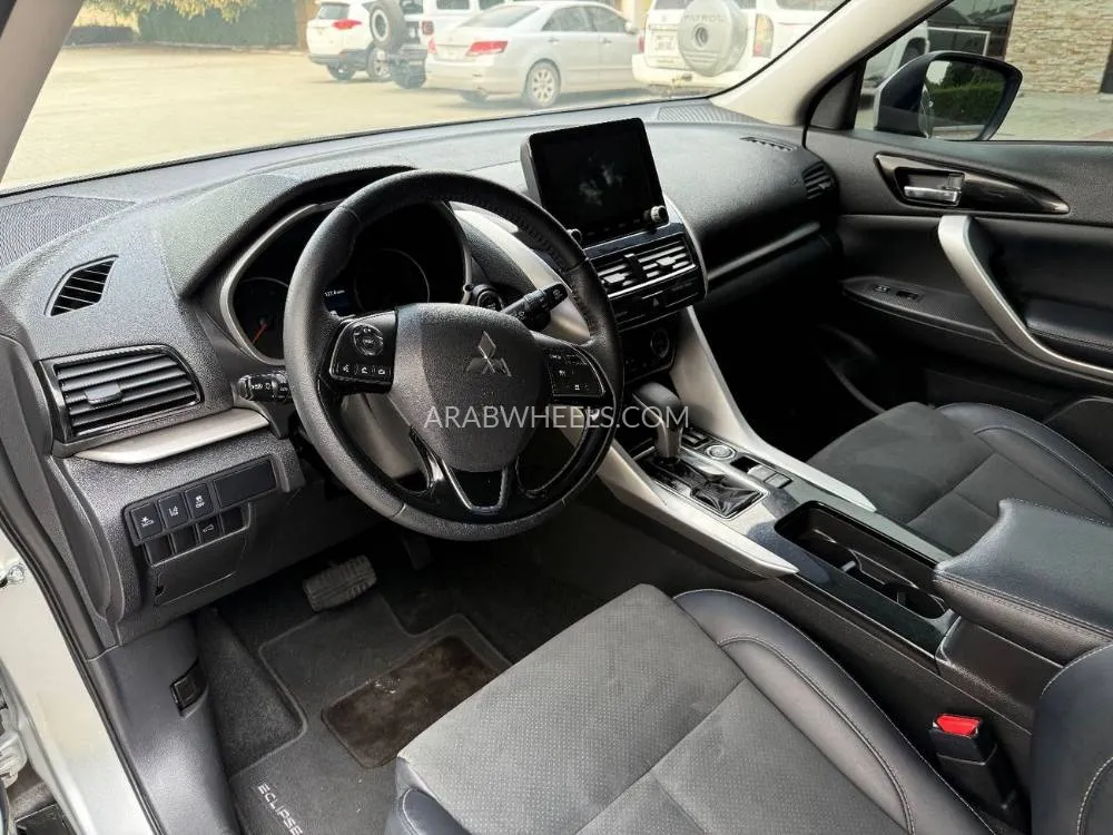 Mitsubishi Eclipse Cross 2024 for Sale in Sharjah Image-18
