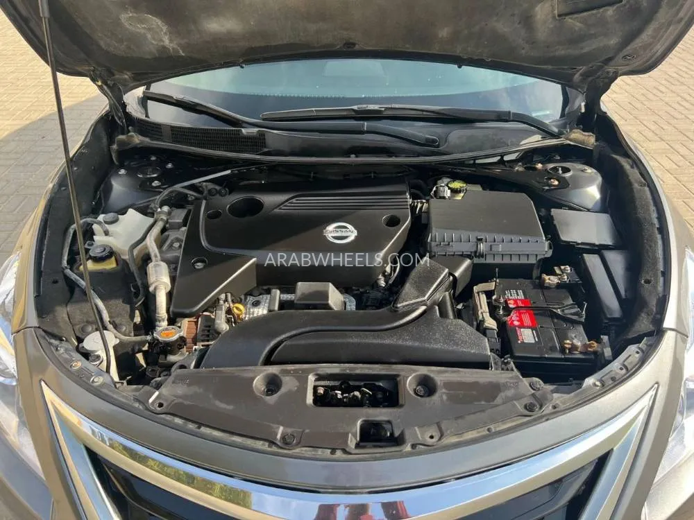 نيسان التيما 2015 for Sale in الشارقة Image-13