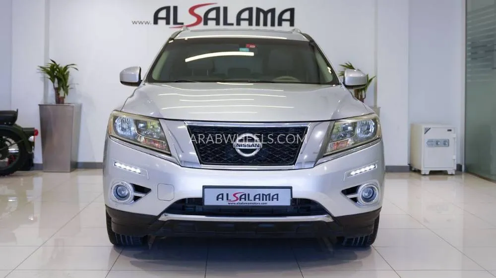 Nissan Pathfinder 2013 for Sale in Sharjah Image-2