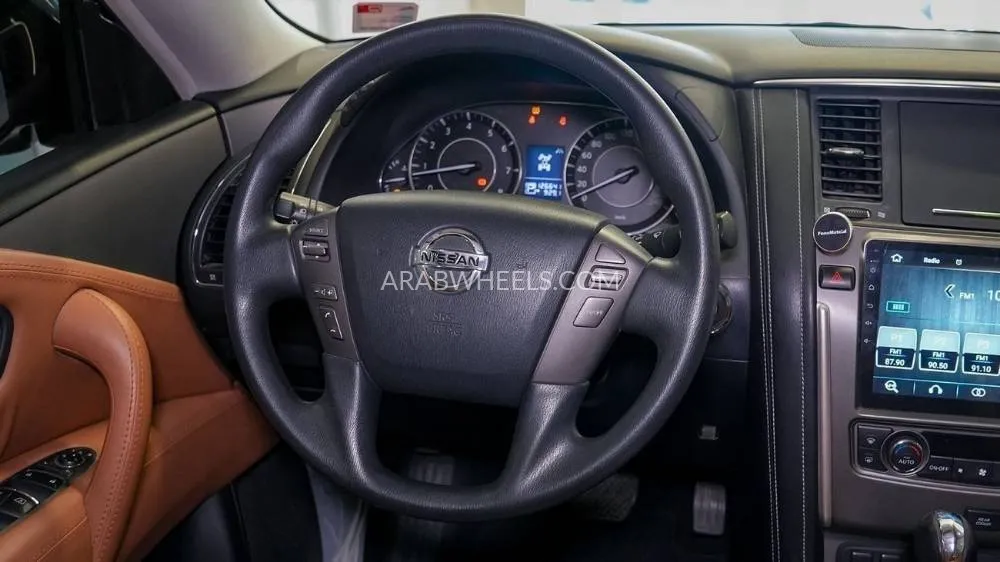 Nissan Patrol 2019 for Sale in Sharjah Image-5