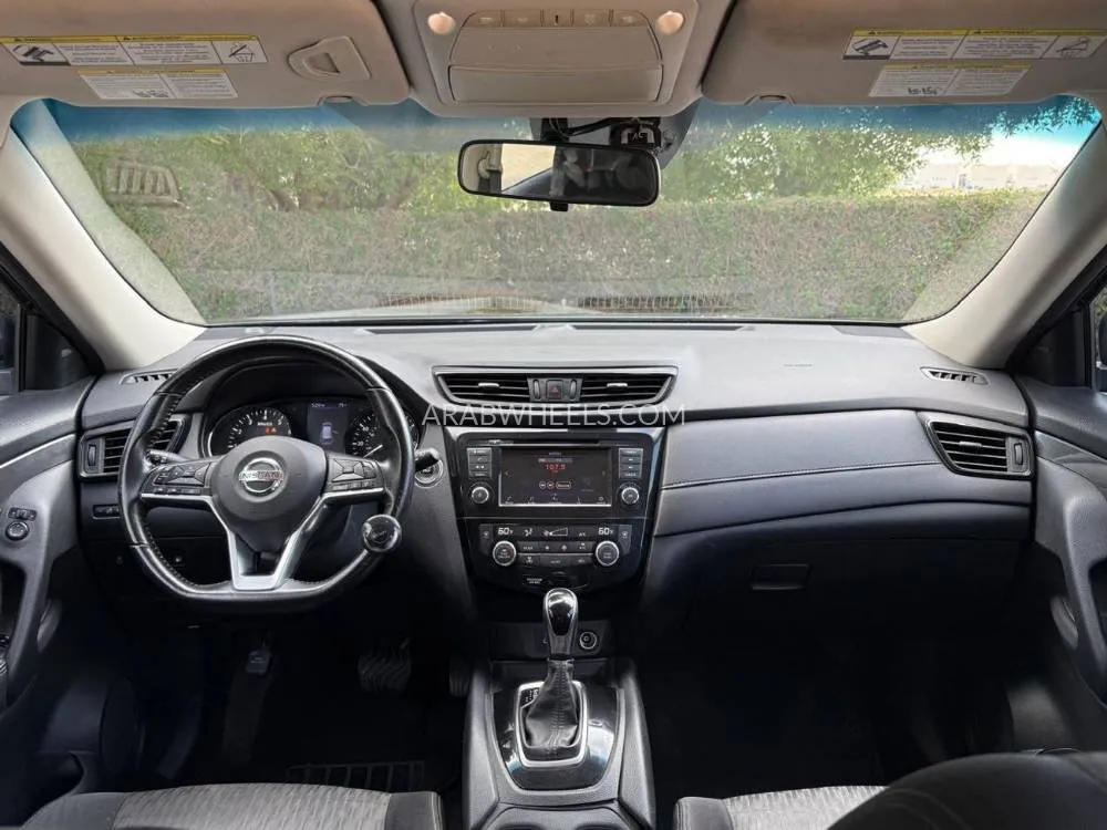 Nissan Rogue 2020 for Sale in Sharjah Image-11