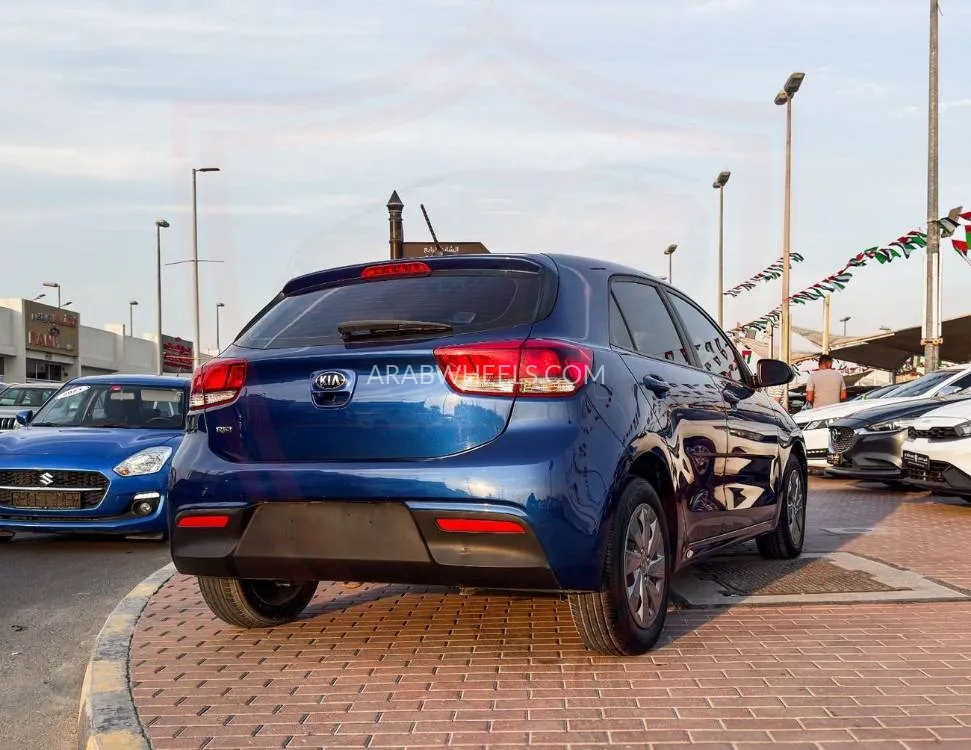 Kia Rio 2020 for Sale in Sharjah Image-5