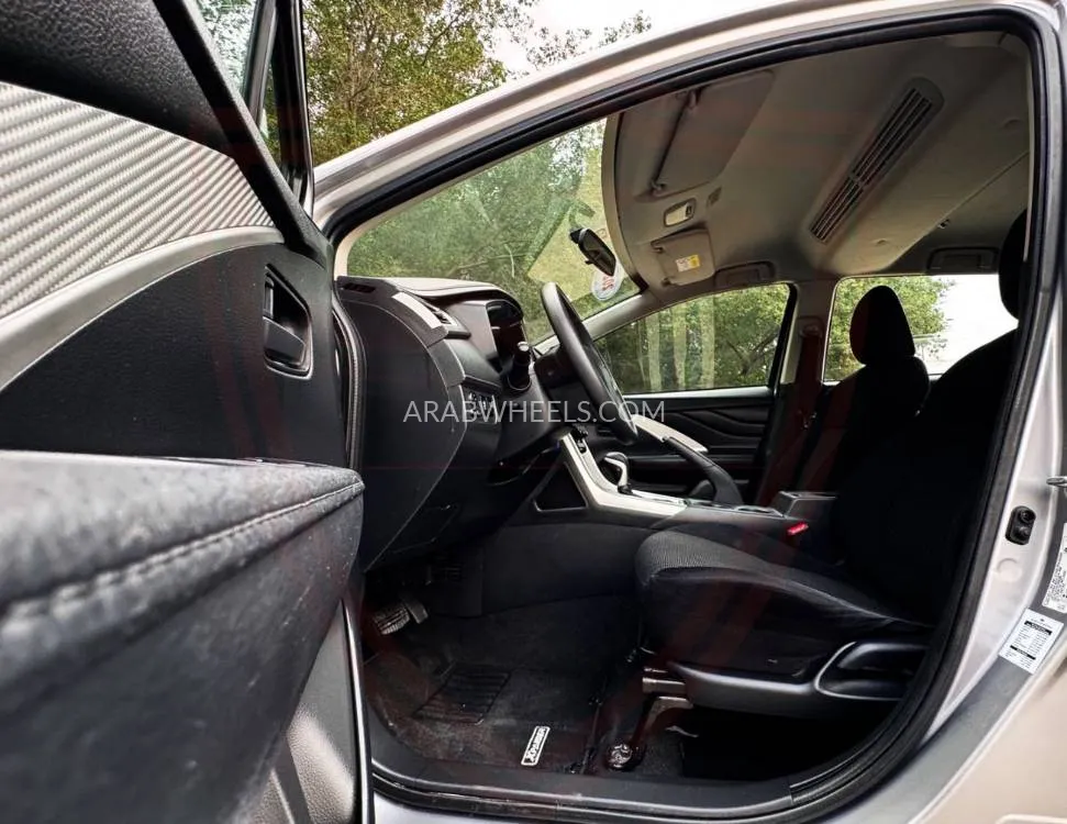 Mitsubishi Xpander 2024 for Sale in Sharjah Image-8