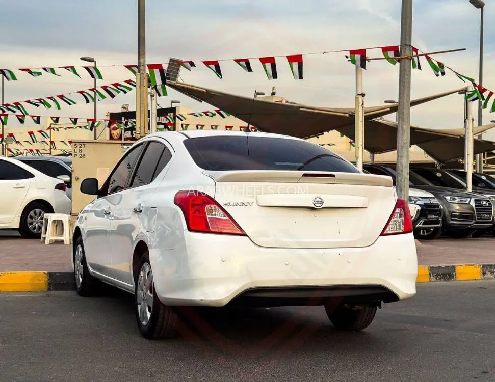 Nissan Sunny 2023 for Sale in Sharjah Image-4