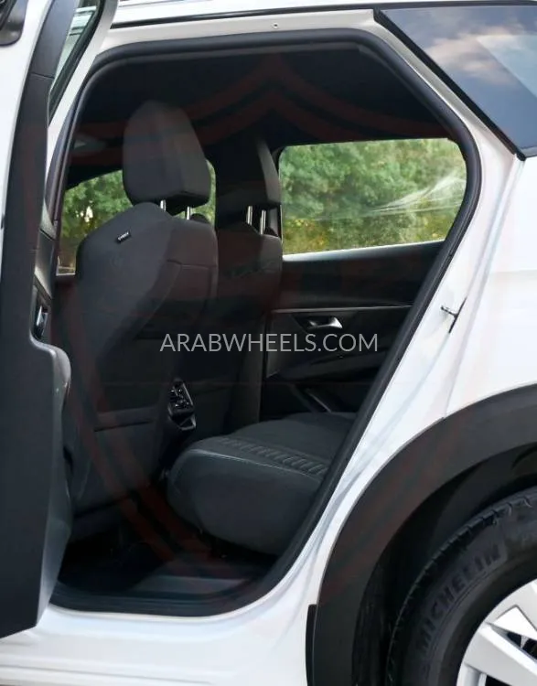 Peugeot 3008 2024 for Sale in Sharjah Image-10